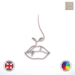 One line Lips Cake Charm